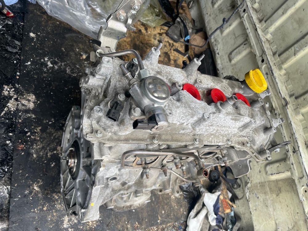 Blok dół silnika nissan qashqai juke II 1.2 2016r. TCE HRA2