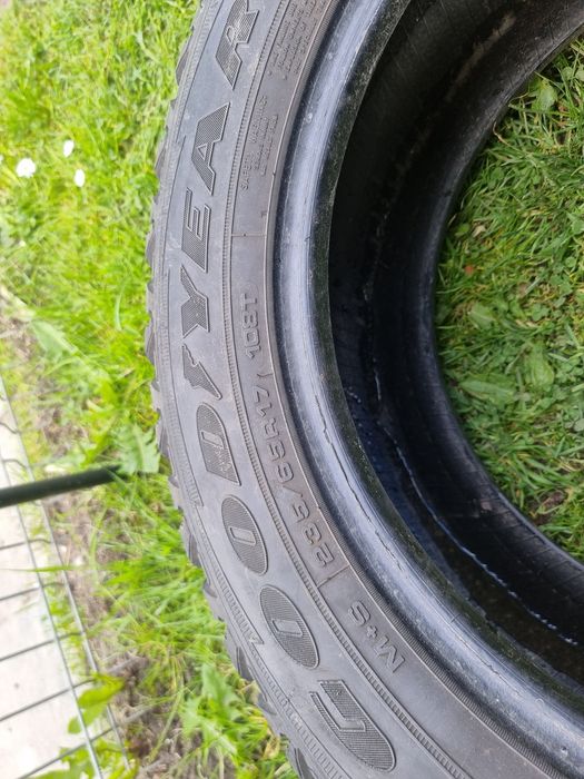 3 opony a/t woelosezonowe 2x 5mm i 1x 6.5mm goodyear 235/65/17