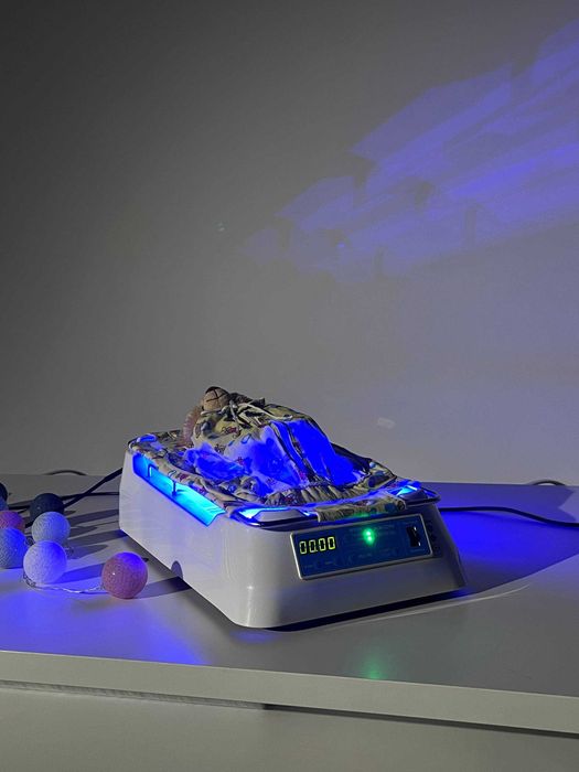 Фотолампа Човник для лікування жовтяниці у новонароджених.