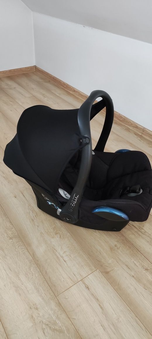 Fotelik samochodowy nosidełko Maxi Cosi Cabrio Fix 0-13 kg