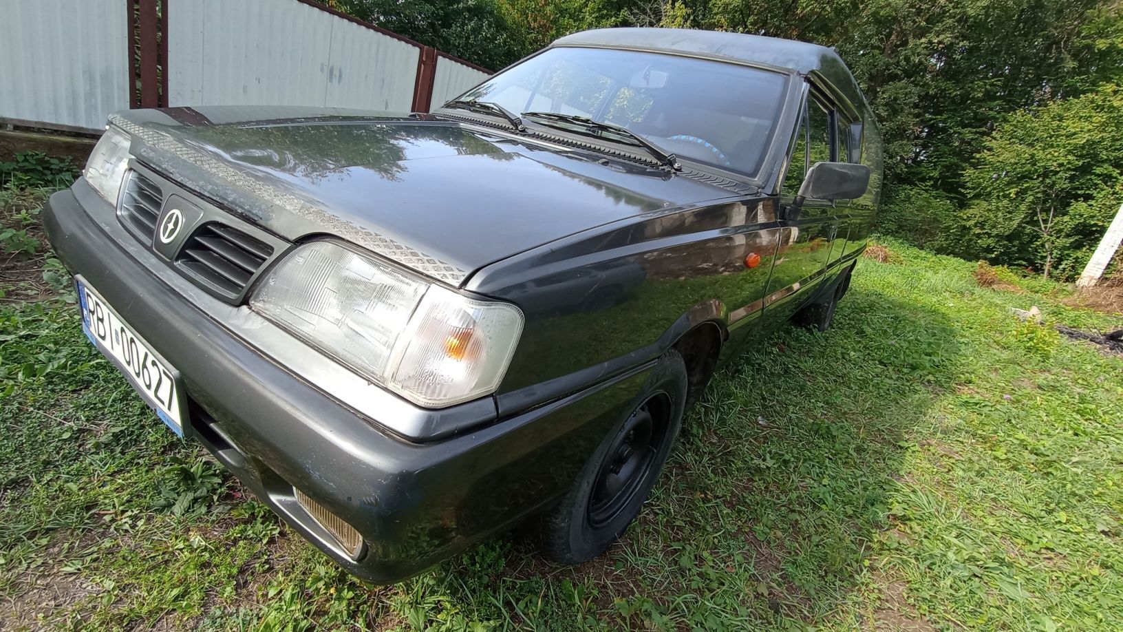 Оригінальний Катафалк Fso Polonez