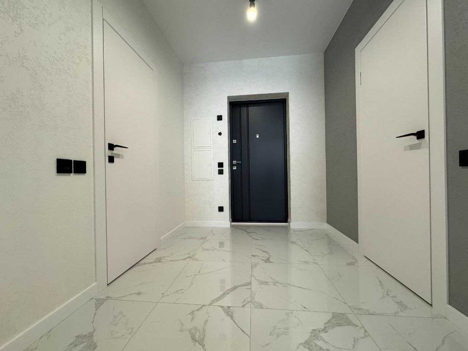 Видова на Дніпро,  ЖК GREAT, Генератор