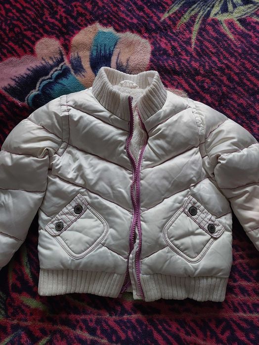 Курточки на дівчинку 3-5 років