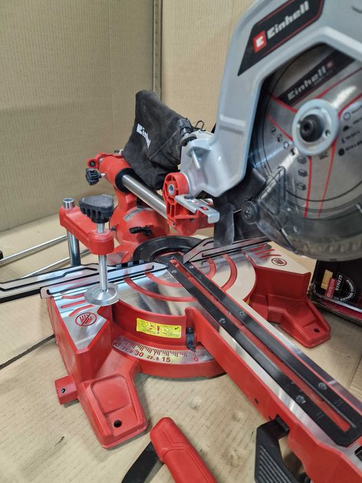 Piła ukośnica Einhell TE-SM 216 Dual 1800W