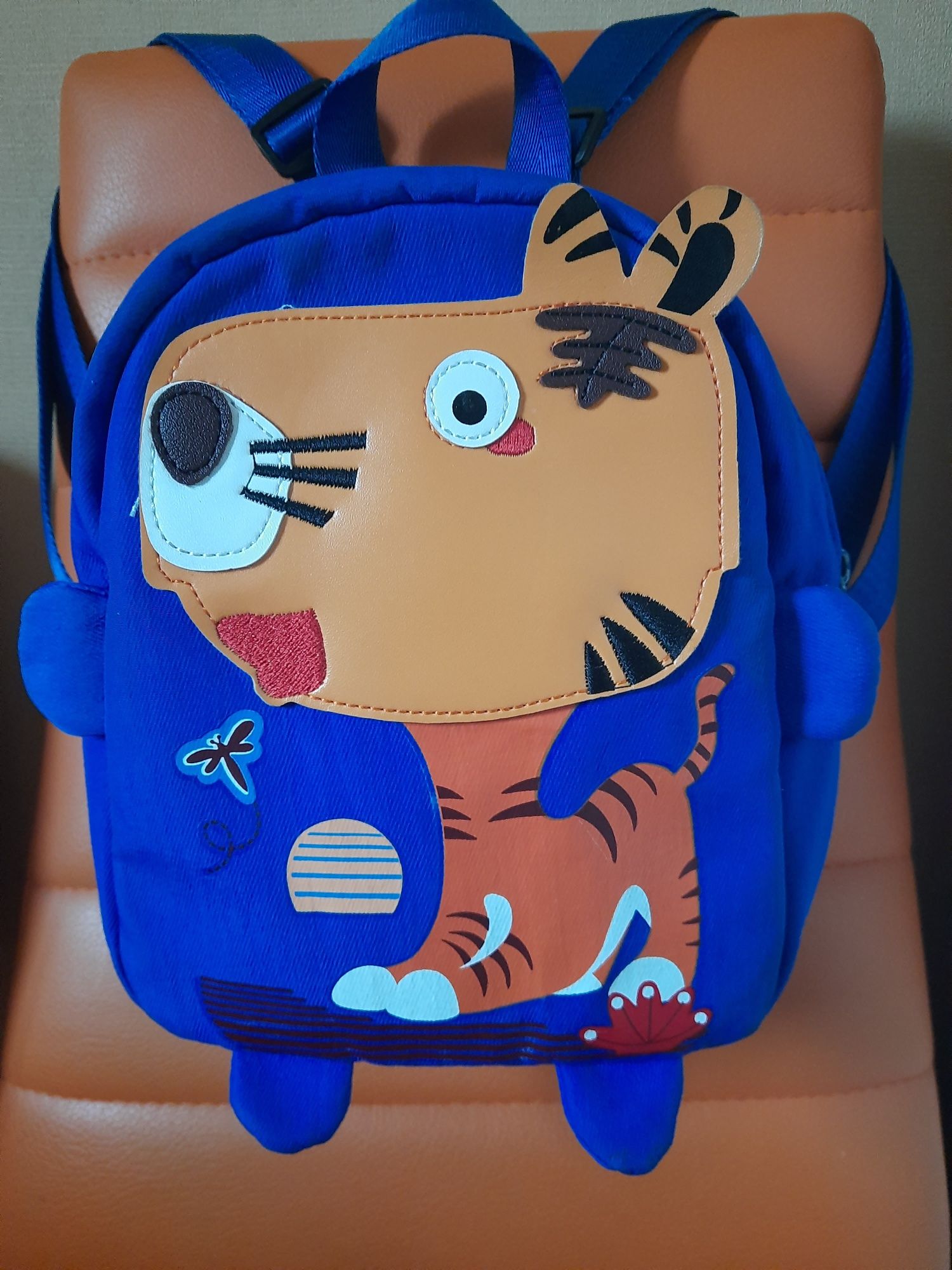 Дитячий рюкзачок -Веселий тигр.