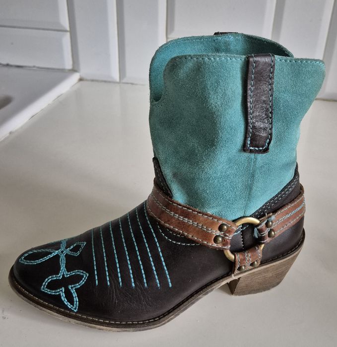 OVYE roz. 36 skóra naturalna kowbojki damskie