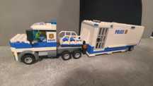 Lego mobilne centrum dowodzenia 60139