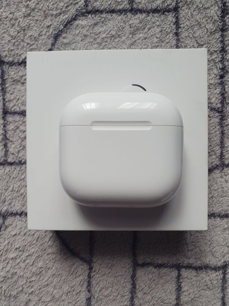 AirPods 4 Active Noise Cancellation Оригінальні