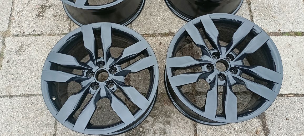 Alufelgi 19 Audi 4F0 Czarne 5x112 VW Skoda Mercedes Seat