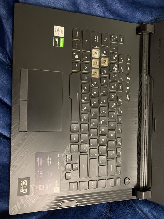 Asus i7 gtx1660ti з дефектом strix ігровий ноутбук