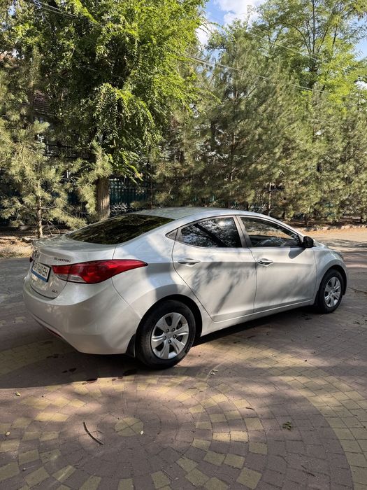 Hyundai Elantra 1,6