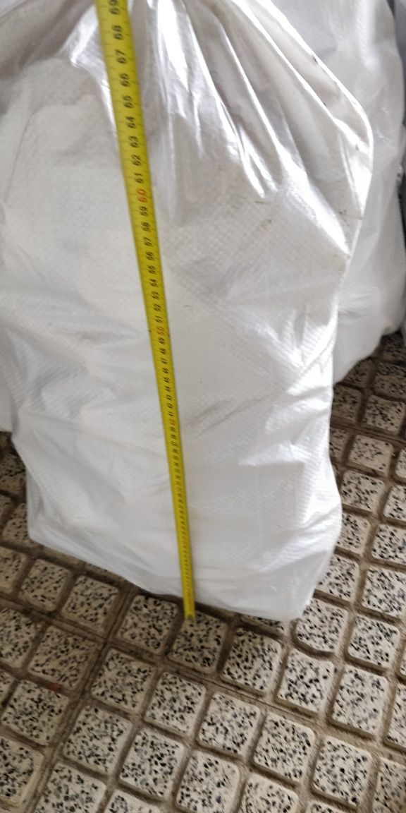 Sacos de 20kg de briquetes