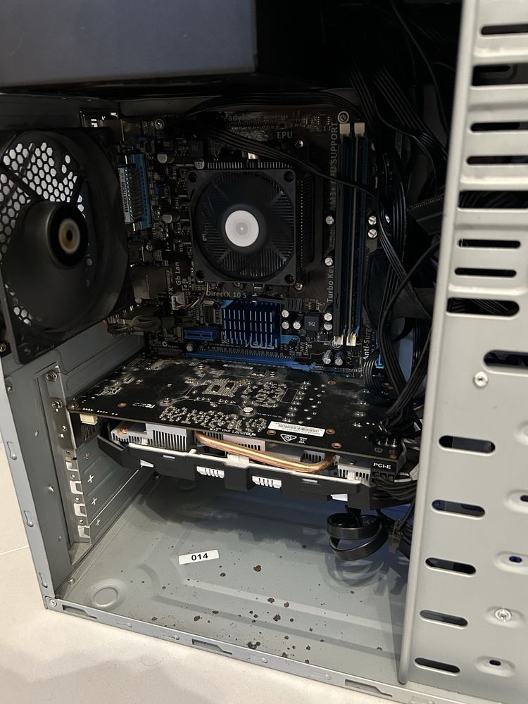Komputer do gier AMD x6, GeForce GTX 1060 + monitor