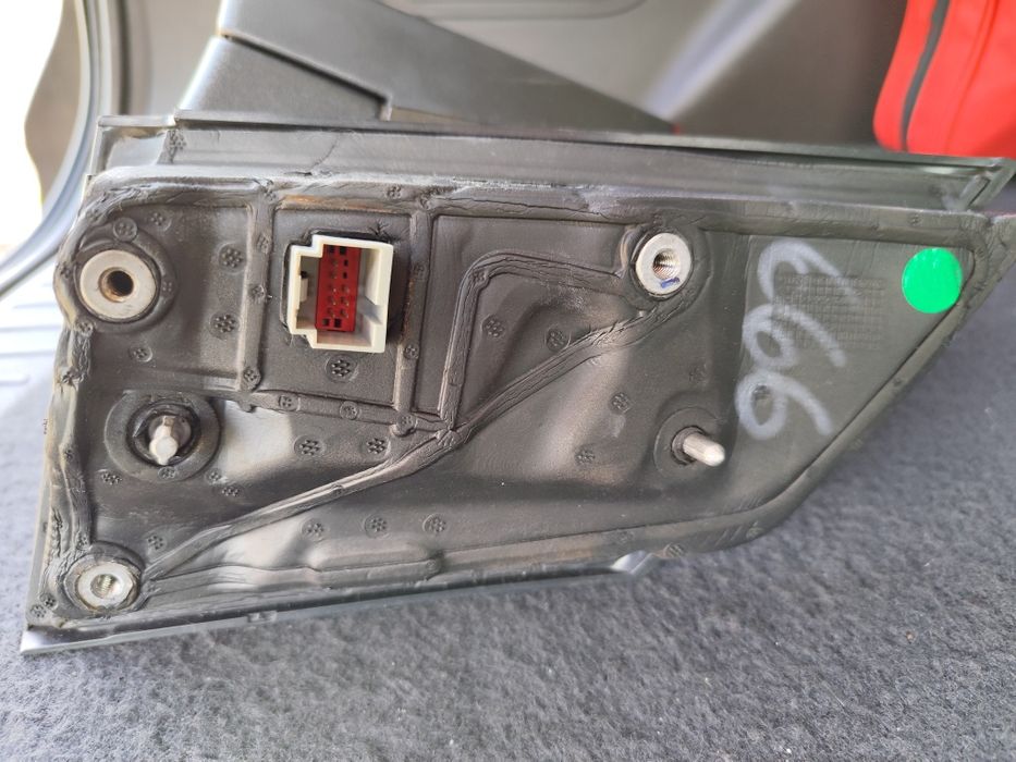 Lusterko lewe Ford Kuga 8 pin