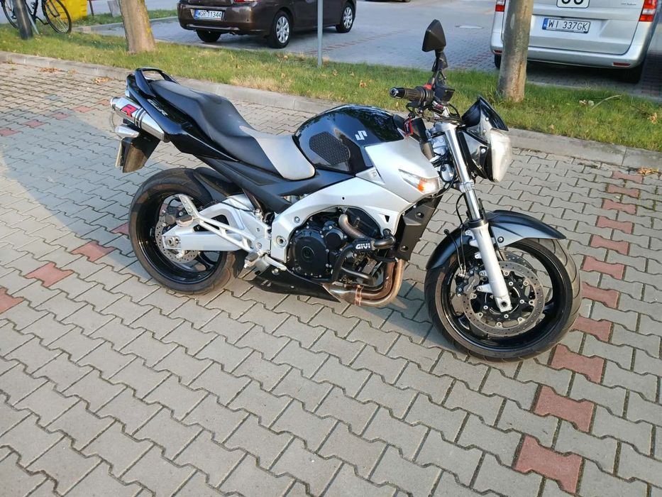 Suzuki GSR wydech Dominator grzane manetki gmole zamiana za auto