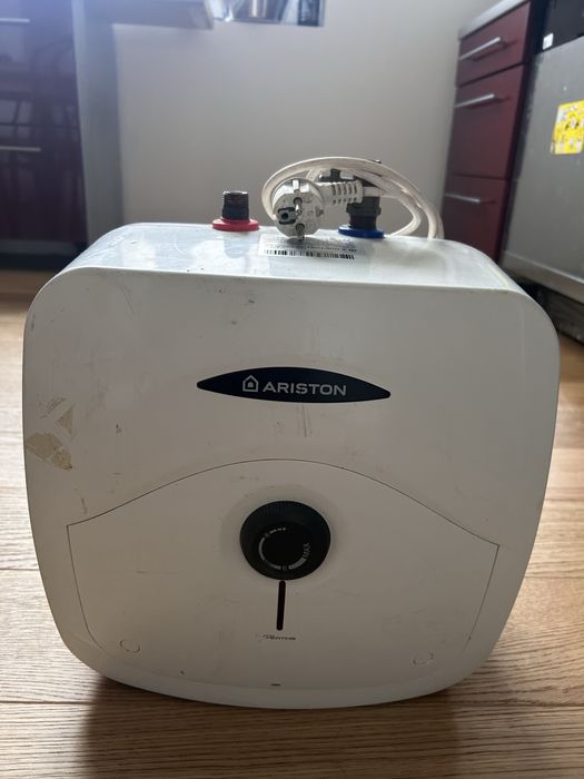 Boiler elektryczny Ariston