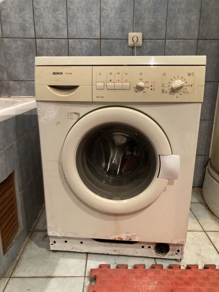 Пральна машинка BOSCH WFH 2060