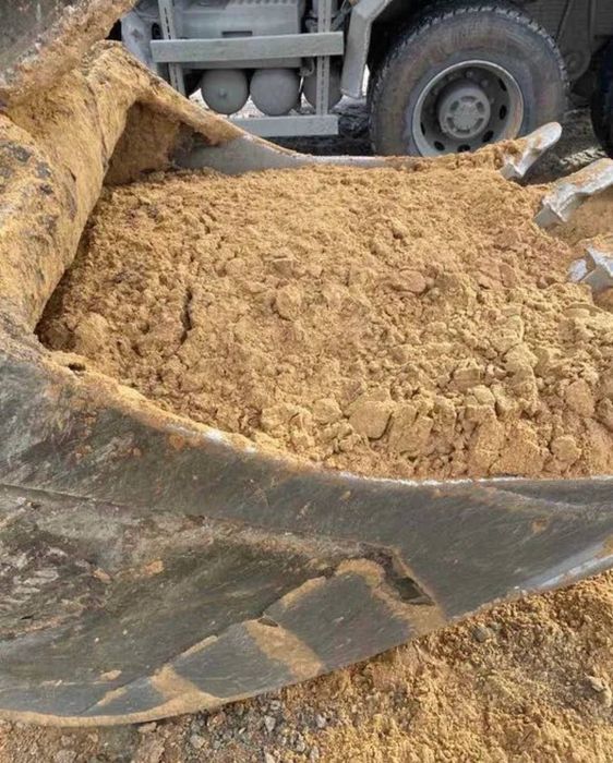 Щебінь пісок відсів цемент   є ДОСТАВКА