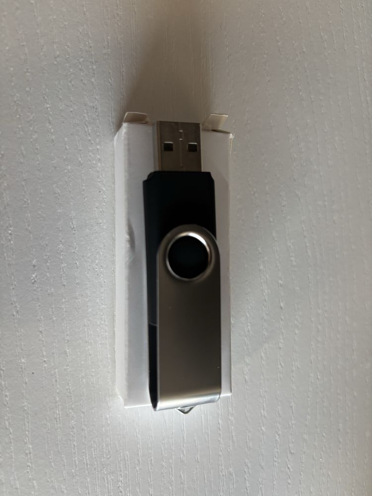 Pendrive 8gb nowy