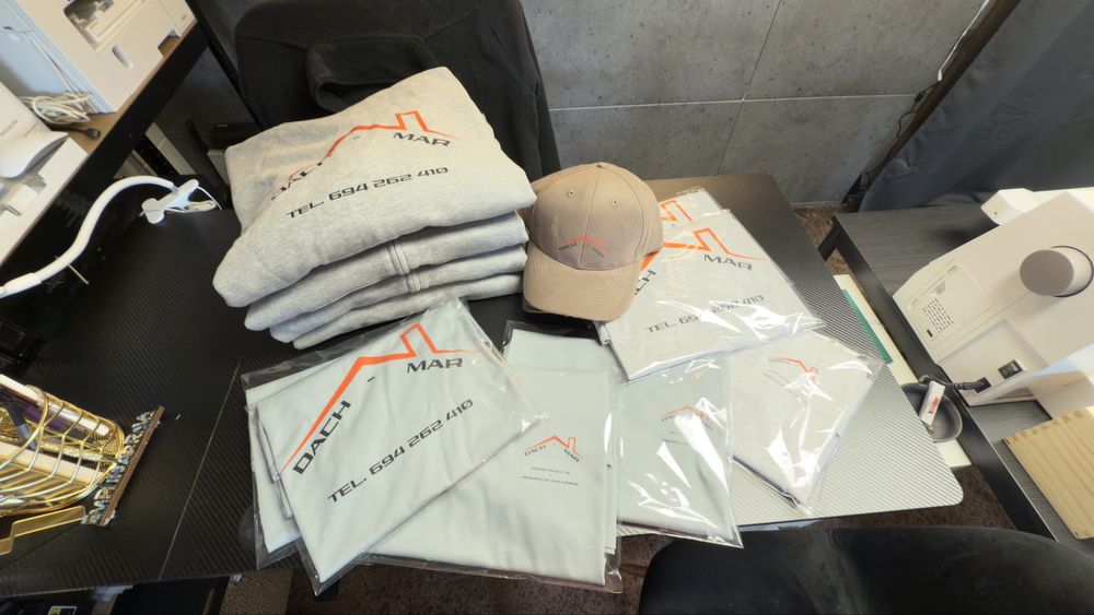 Odzież reklamowa/ robocza z nadrukiem lub haftem