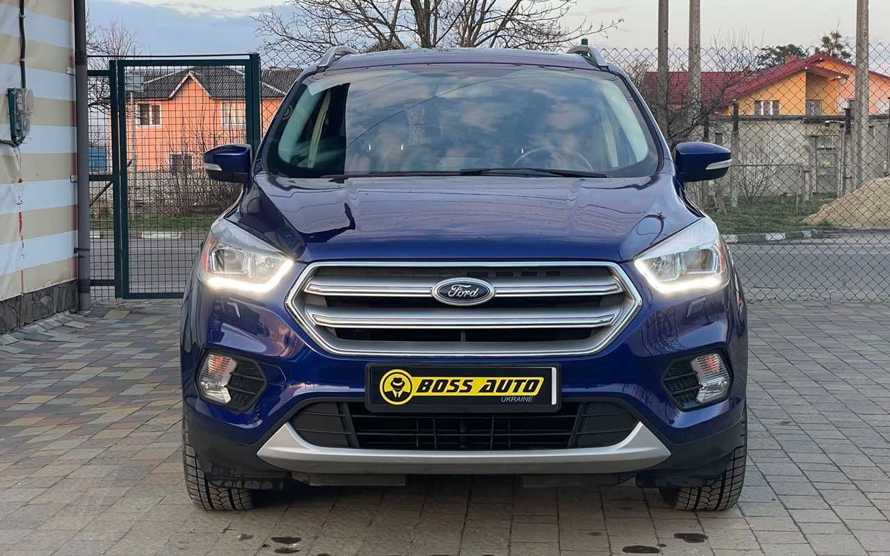 Ford Kuga 2017 року