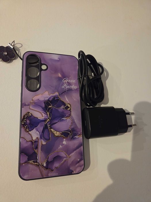 Samsung galaxy S24 plus