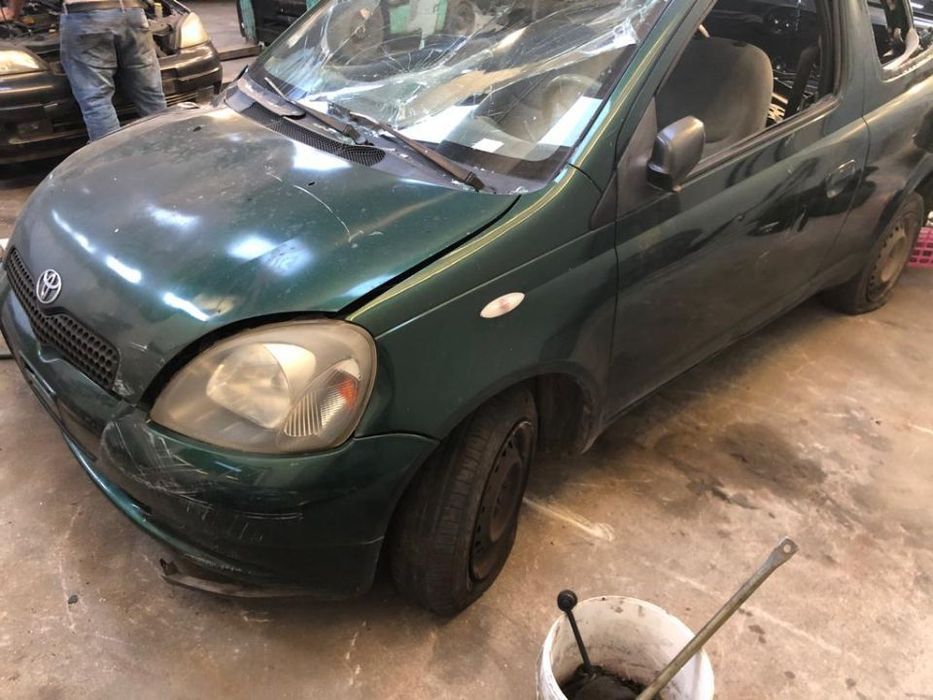 Toyota Yaris Para Peças
