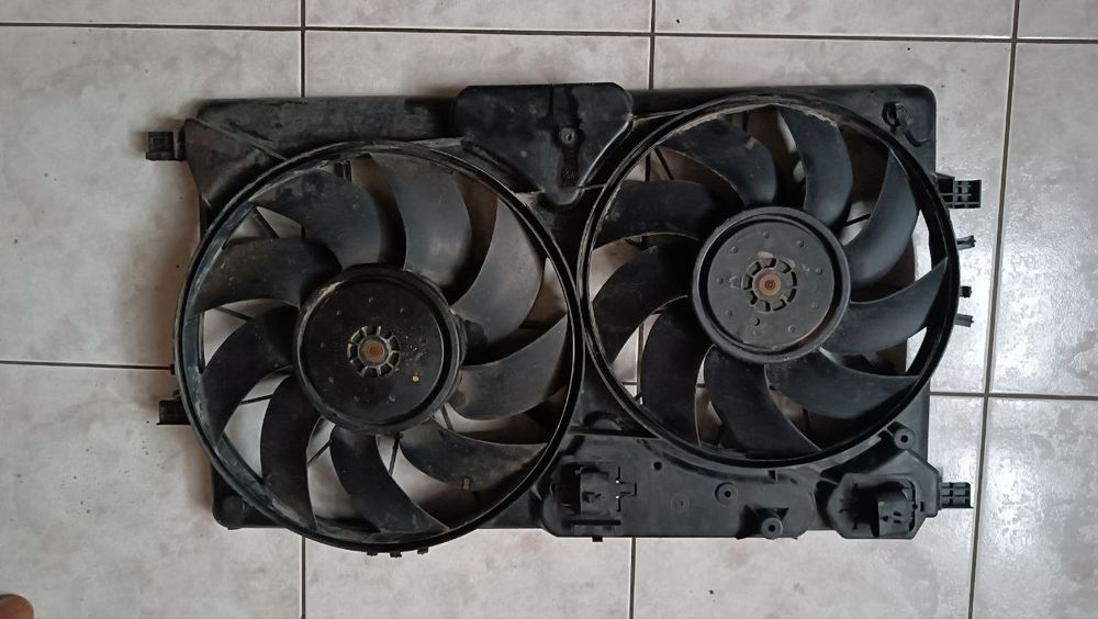 Вентилятор охолодження основного радіатора Chevrolet Orlando,Cruze 2,0