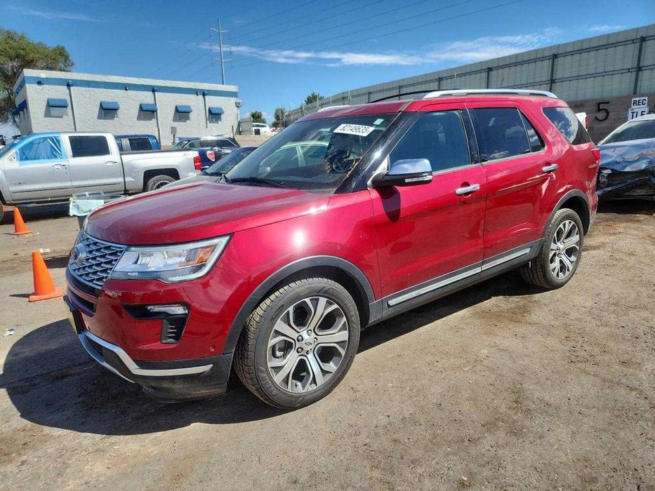 Ford Explorer Platinum 2018 .