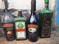 Пустая Стеклянная Бутылка «Baileys» Бейлис 0.7 л и др отдам