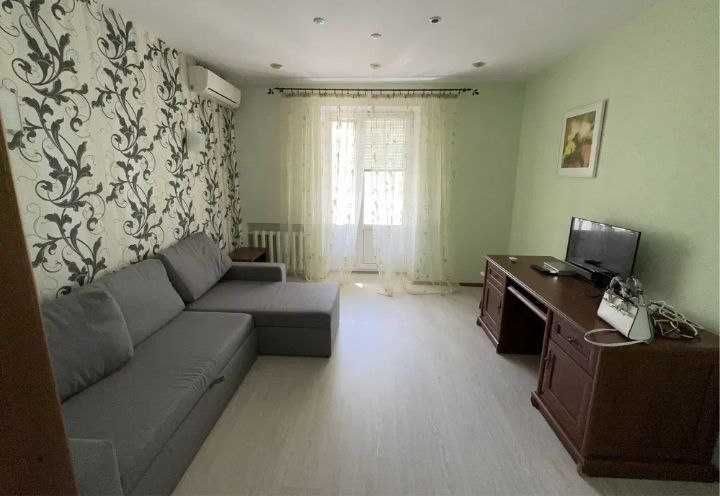 Сдам 2 комнатную квартиру, пр-кт Металургов (Соцгород)