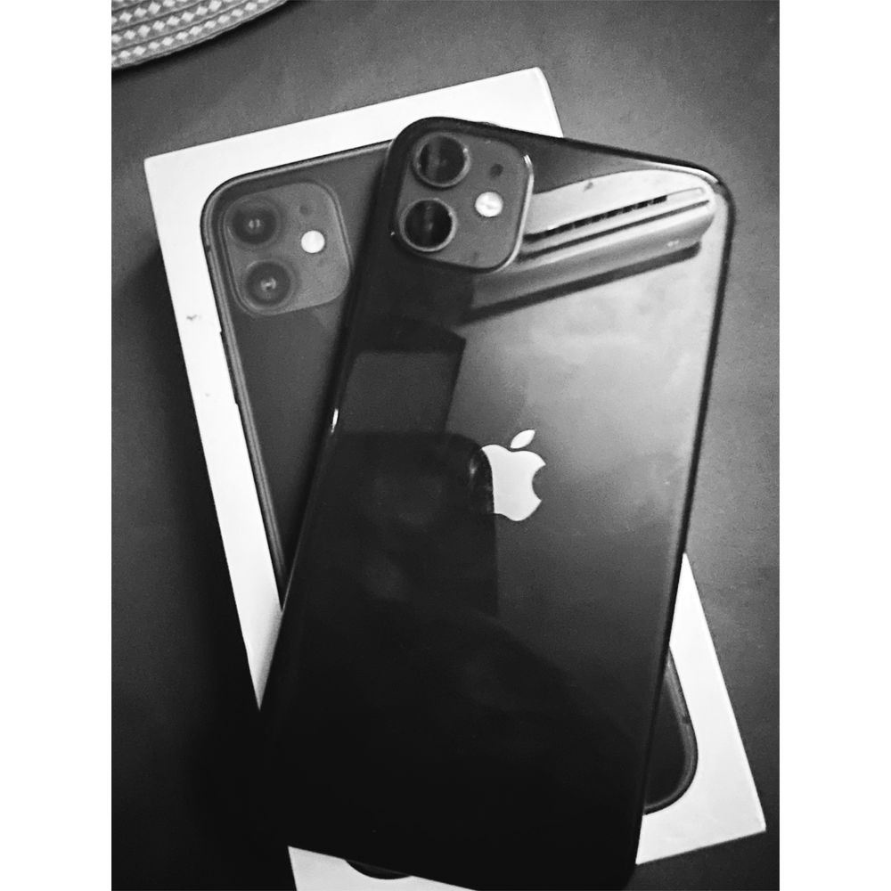 Sprzedam iphone 11