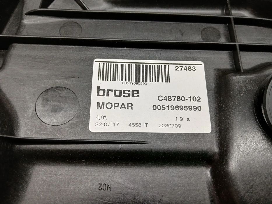 Elevador vidros trás esquerdo FIAT 500X (334_)