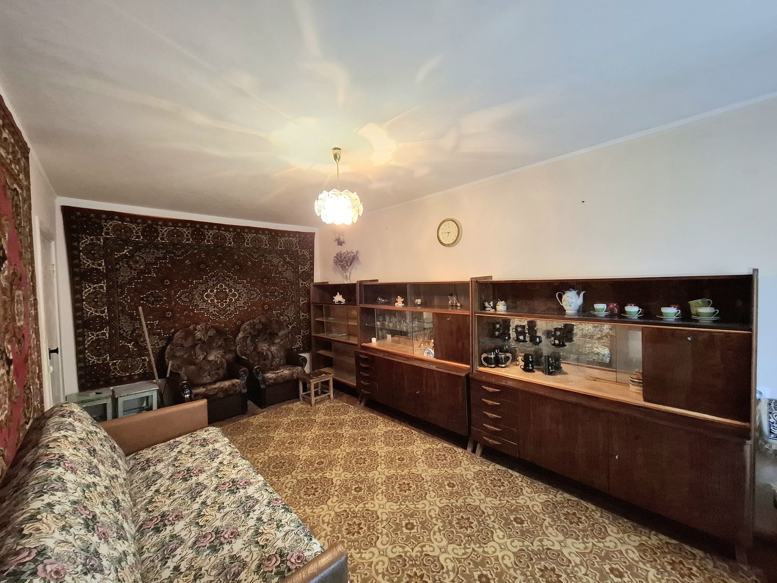 Продам 3-кімнатну квартиру на Вишеньці