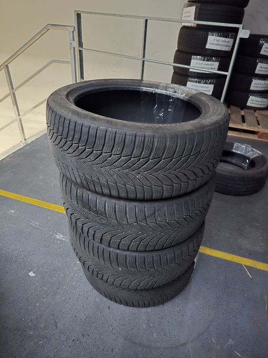 Opony zimowe 225/45 R17 Nexen