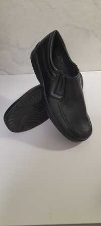 Продам нові чоловічі туфлі співвідношення ціни і якості