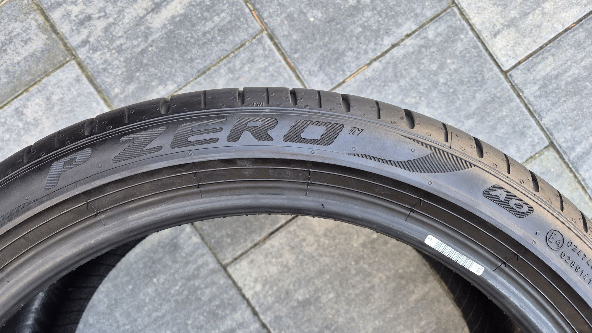 1x Pirelli P Zero PZ4 225/40R18 92Y XL A0 DOT 4621 5,7 mm