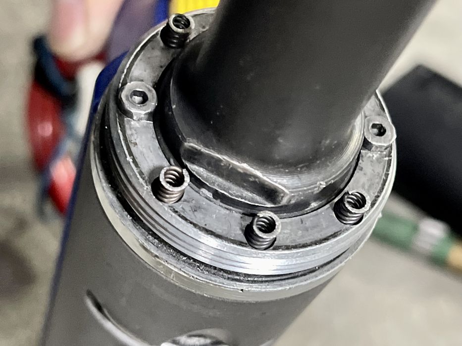 Gesipa Taurus 2 Nitownica pneumatyczno-hydrauliczna wyzwolenie docisk