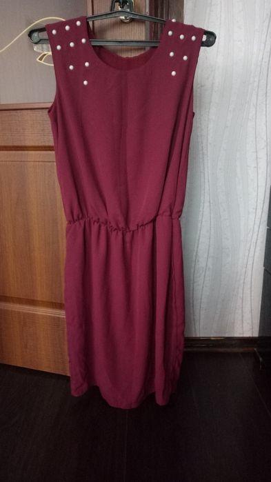 Платье бордовое женское
