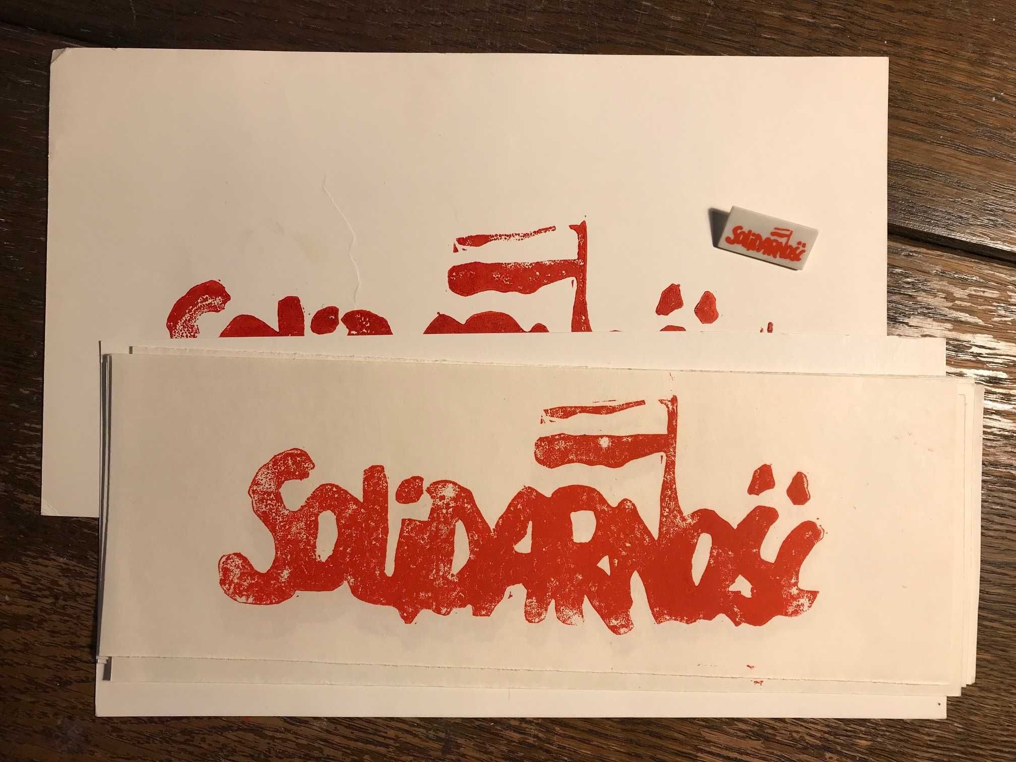 solidarność drukowane emblematy z lat 80tych