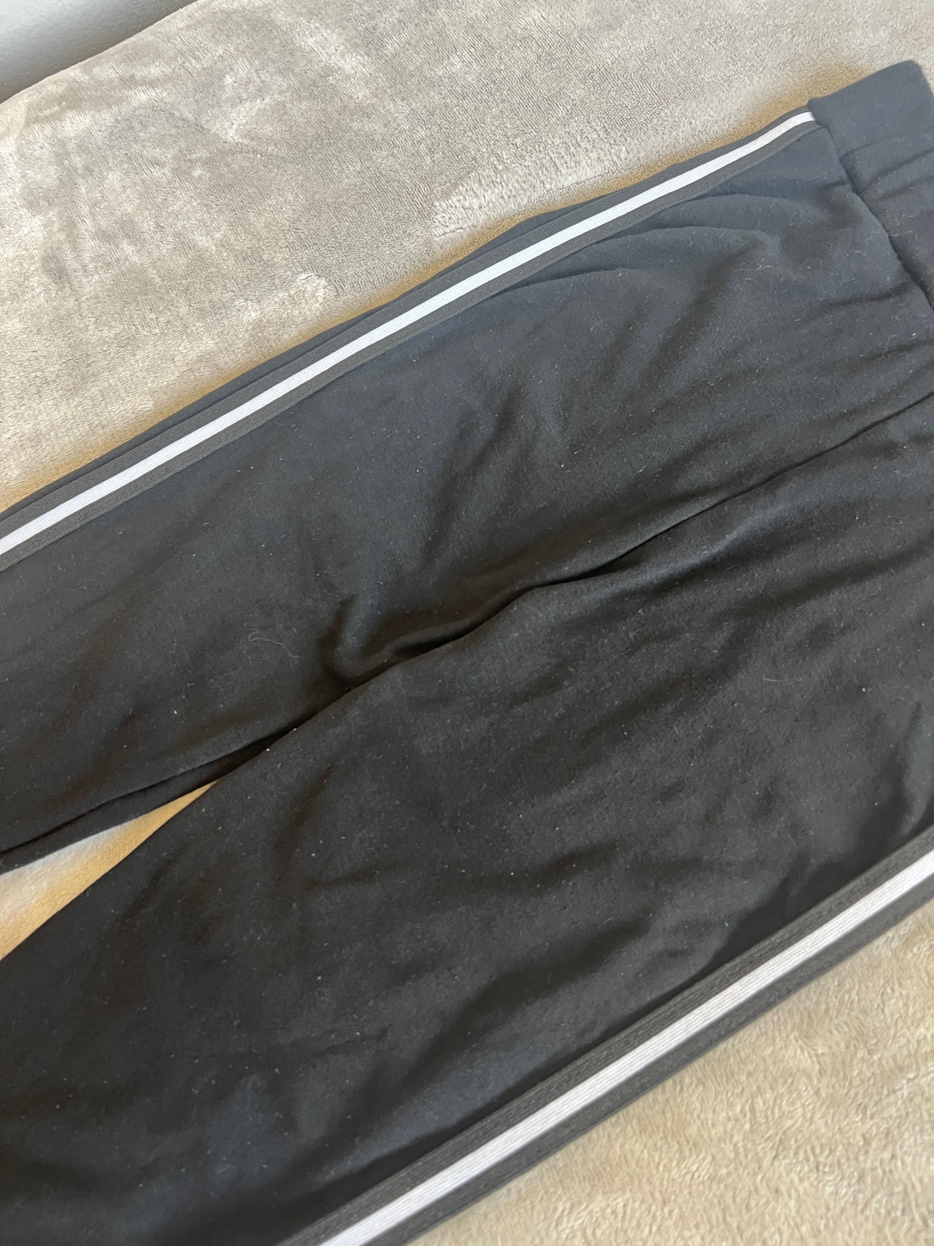 Legginsy / getry czarne z lampasami