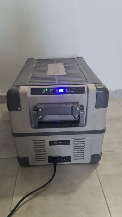 Автомобільна туристична морозильна камера  Evercool ECF 40