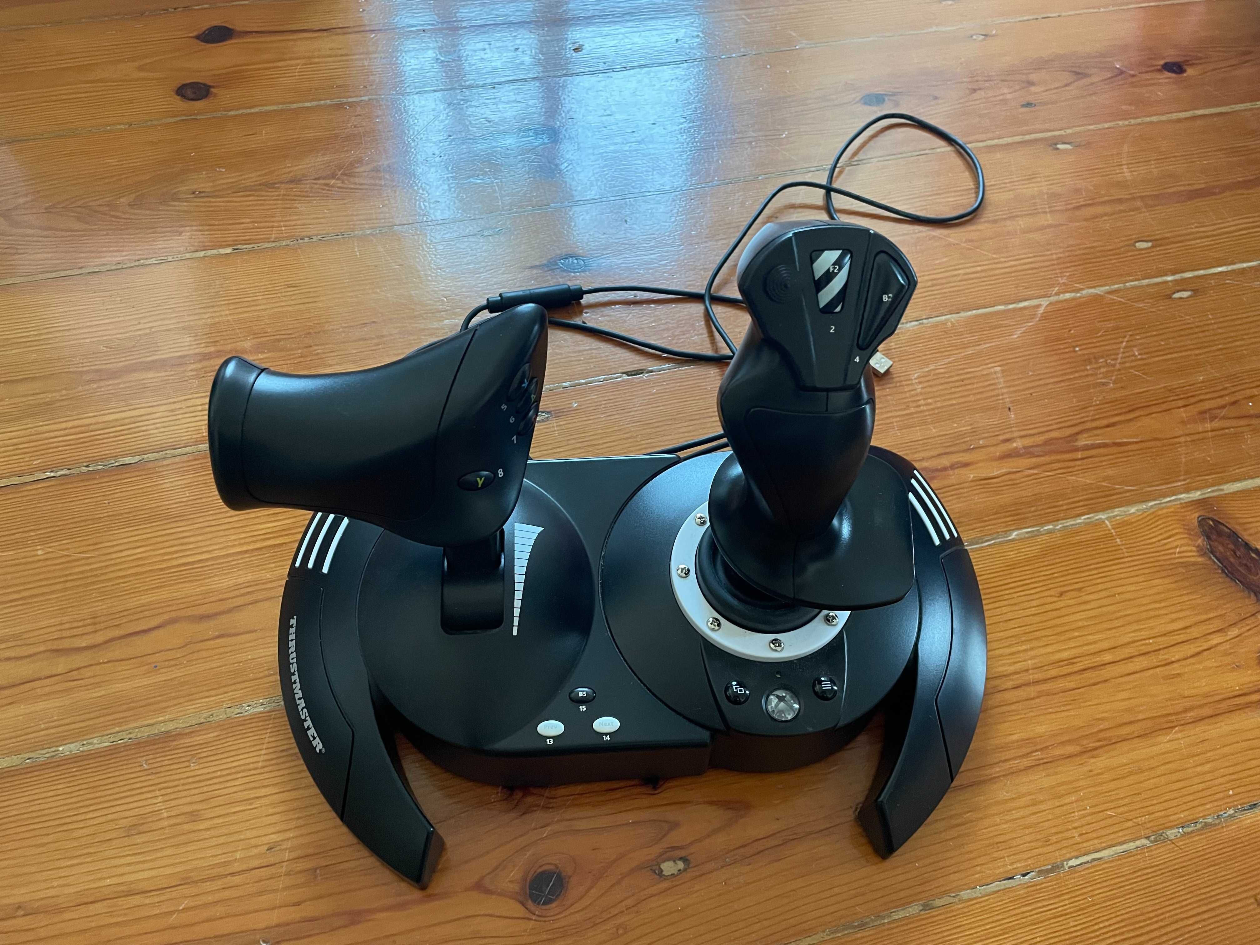 Joystick Xbox One X/S Thrustmaster T.Flight Hotas One