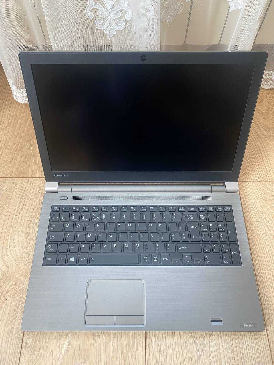 Ноутбук Toshiba Tecra A50-C (15.6, i7-5500U, 8Gb, SSD 120Gb)