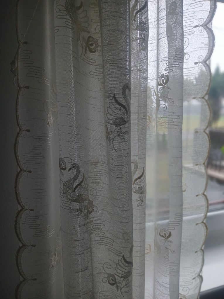 Zasłony 3szt + lambrekin beżowe haftowane