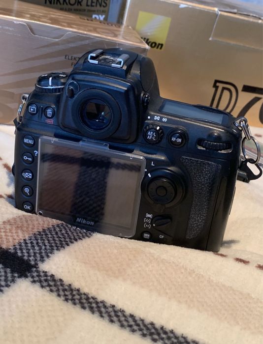 Nikon D700 Body + baterie i karta
