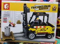 Конструктор Sembo 703600 Погрузчик 556 дет  лего Lego