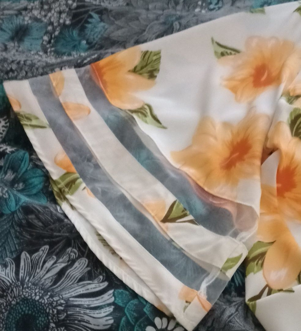 Ecru sukienka w kwiaty , kloszowa rękaw z paskami tiulowymi 4XL Shein