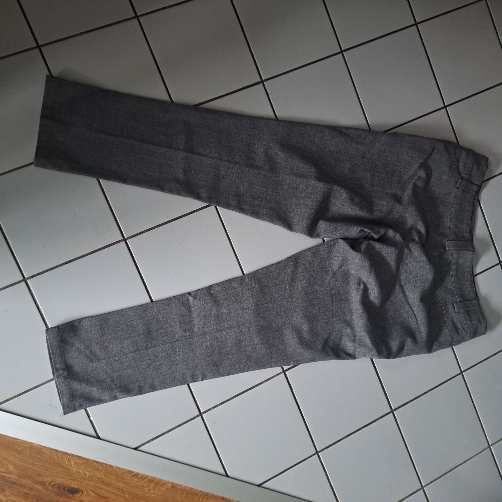 Spodnie damskie w kant, Milla, eleganckie szare 38 M