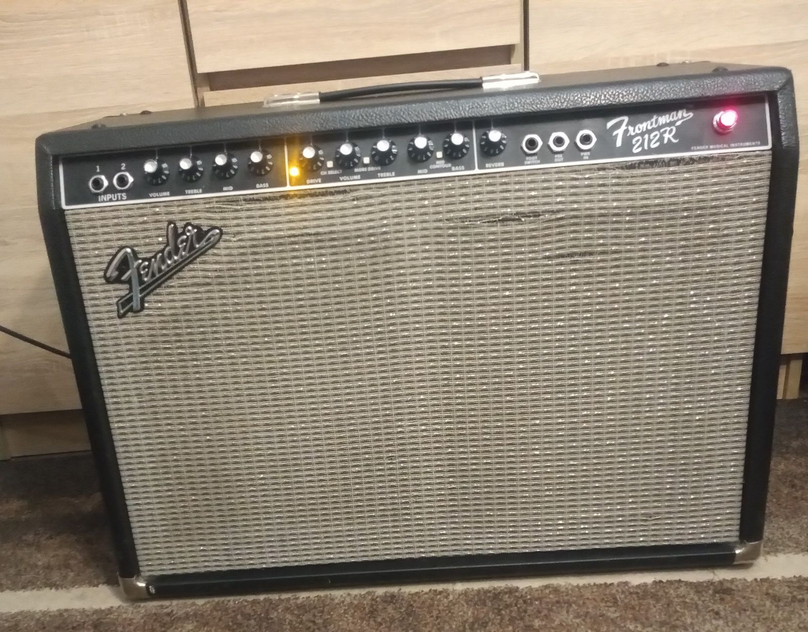 Fender Frontman 212R